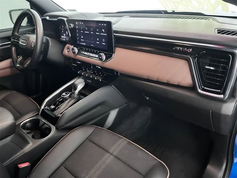 Used 2023 GMC Canyon AT4 w/ Canyon Safety Plus Package image 28