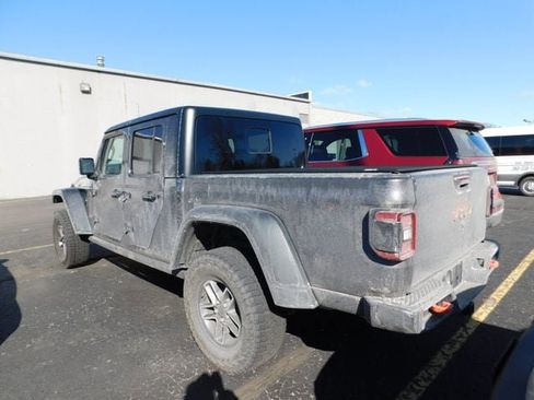 Used 2024 Jeep Gladiator Mojave w/ Technology Group image 9