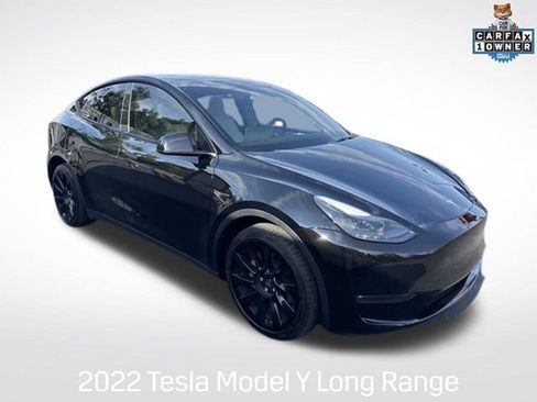 Used 2022 Tesla Model Y Long Range AWD/4WD image 1
