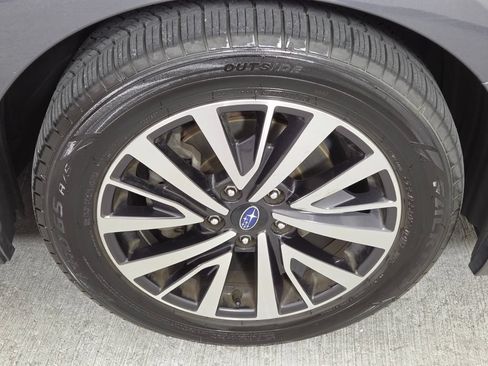 Used 2019 Subaru Legacy 2.5i w/ Alloy Wheel Package AWD/4WD image 10