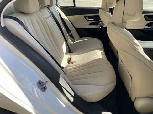 New 2026 Mercedes-Benz E 350 Sedan image 41