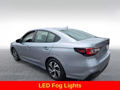Used 2025 Subaru Legacy Premium AWD/4WD image 6