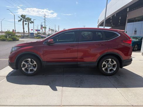 Used 2018 Honda CR-V EX image 2