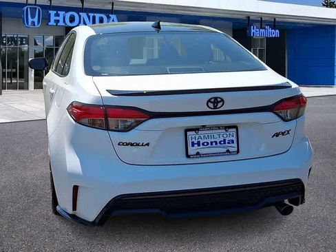 Used 2022 Toyota Corolla XSE FWD image 7