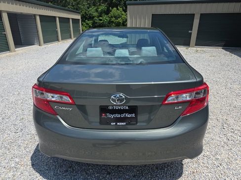 Used 2012 Toyota Camry LE FWD image 5
