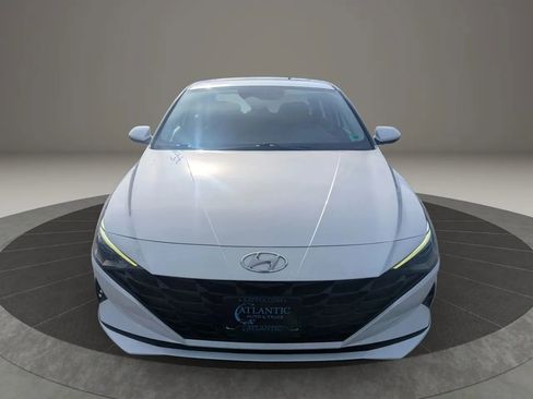 Used 2021 Hyundai Elantra SEL w/ Convenience Package image 7