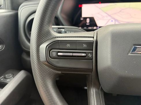 Used 2024 Chevrolet Colorado Trail Boss w/ Advanced Trailering Package AWD/4WD image 3