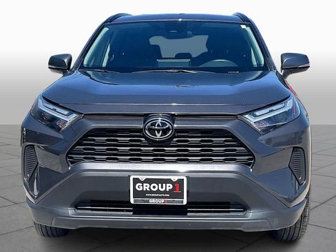 Used 2025 Toyota RAV4 XLE image 4