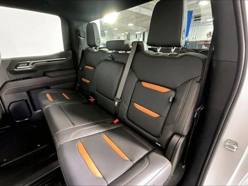 Used 2025 GMC Sierra 1500 AT4 AWD/4WD image 36