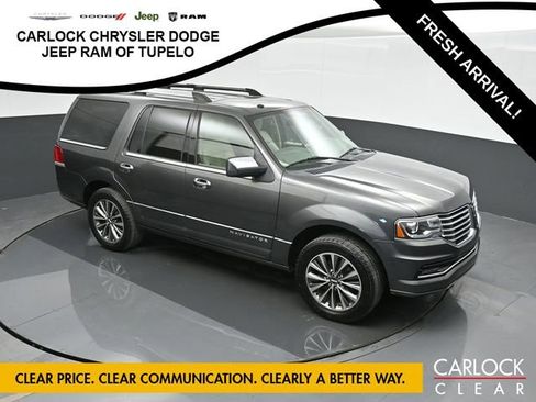 Used 2017 Lincoln Navigator Select image 72