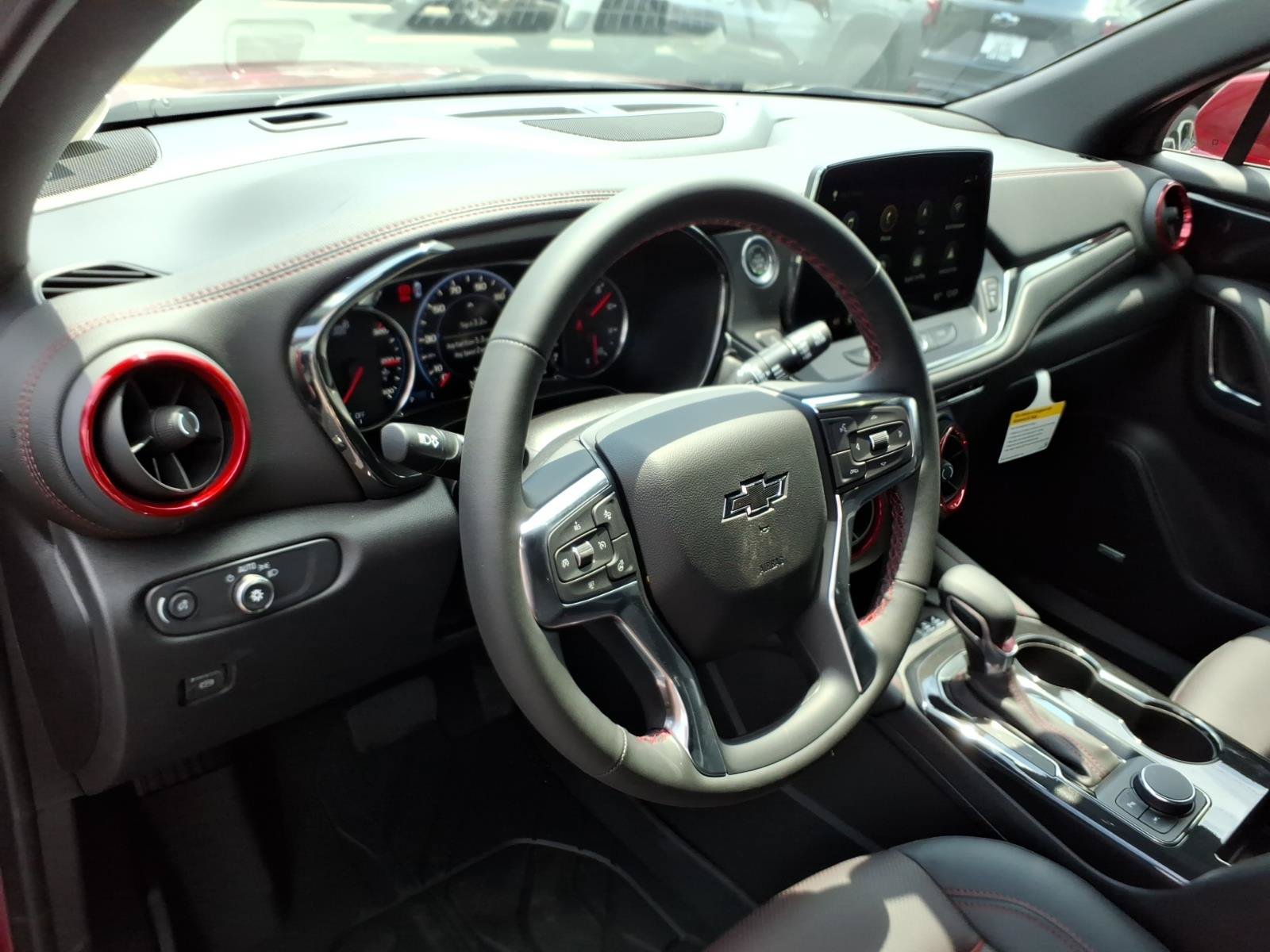 New 2026 Chevrolet Blazer RS w/ Enhanced Convenience Package FWD image 5
