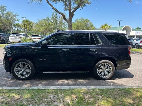 Used 2021 Chevrolet Tahoe Premier w/ Premium Package AWD/4WD image 1
