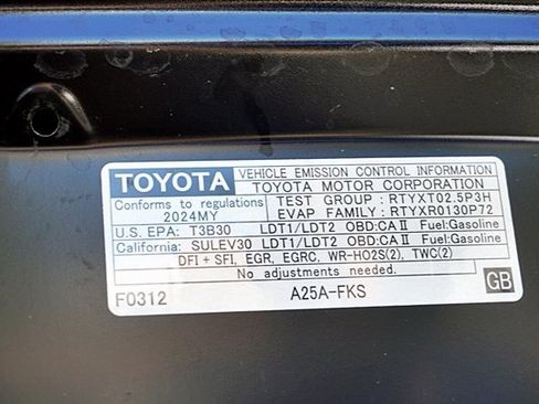 Used 2024 Toyota RAV4 XLE image 37