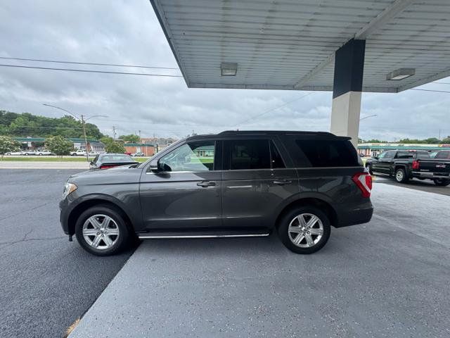 Used 2019 Ford Expedition XLT w/ Equipment Group 202A AWD/4WD image 6