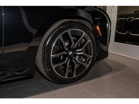 New 2026 BMW 760i xDrive w/ Executive Package image 48