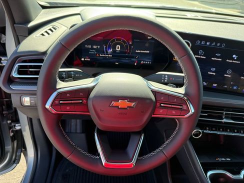 New 2026 Chevrolet Traverse LT w/ Driver Confidence Package image 24