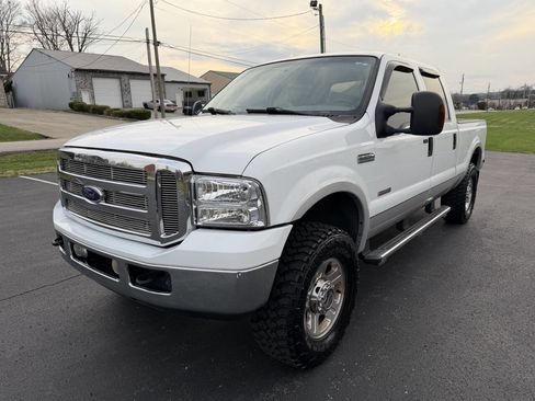 Used 2005 Ford F250 Lariat image 11
