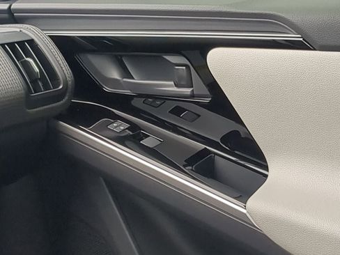 New 2025 Toyota bZ4X AWD image 24