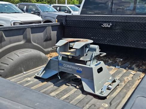 Used 2020 Ford F350 Platinum AWD/4WD image 6