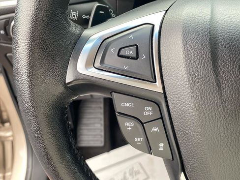 Used 2020 Ford Edge SEL w/ Convenience Package AWD/4WD image 19