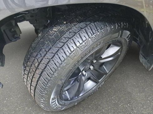 Used 2020 RAM 1500 Big Horn image 32