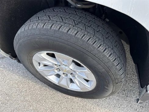 Used 2021 Chevrolet Silverado 1500 LT image 30