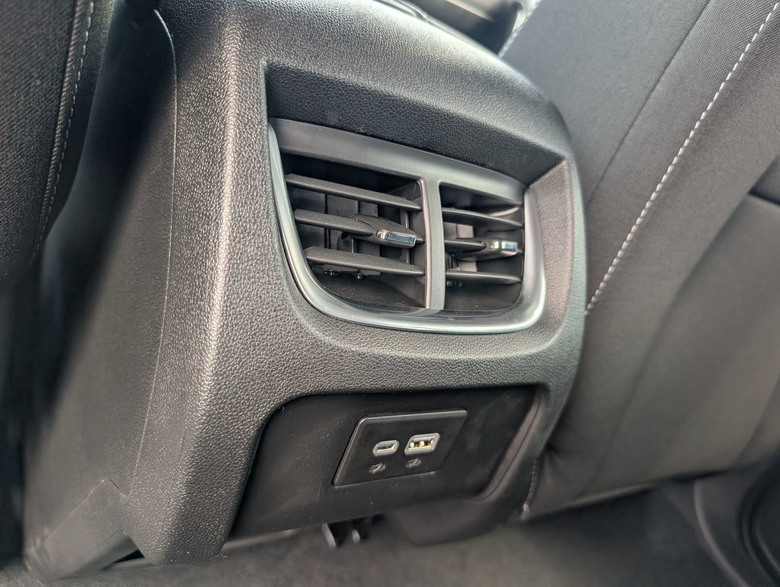 New 2026 Chevrolet Blazer LT w/ Convenience Package FWD image 23