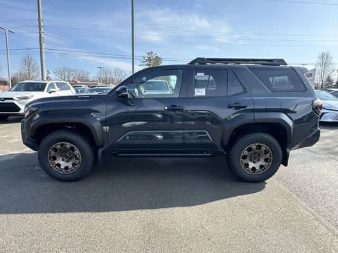 Used 2026 Toyota 4Runner Trailhunter image 2