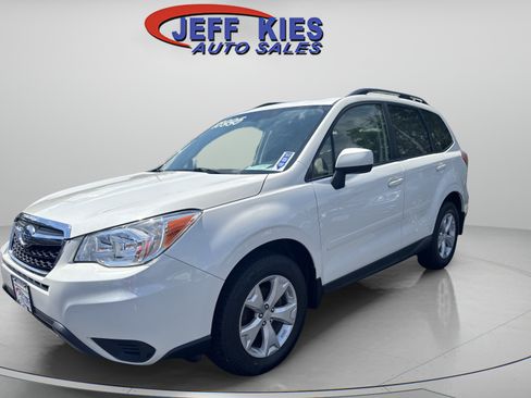 Used 2016 Subaru Forester 2.5i Premium w/ All-Weather Package AWD/4WD image 1