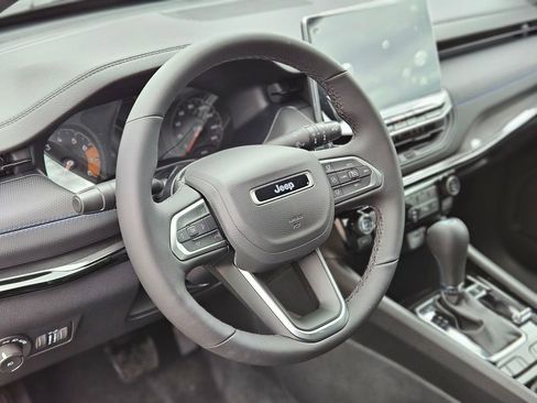 New 2026 Jeep Compass Limited image 16