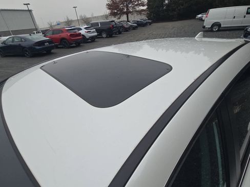 Used 2022 Honda CR-V EX image 14