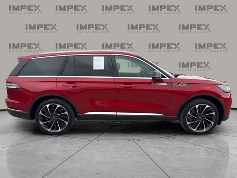 Used 2025 Lincoln Aviator Reserve w/ Equipment Group 201A AWD/4WD image 6