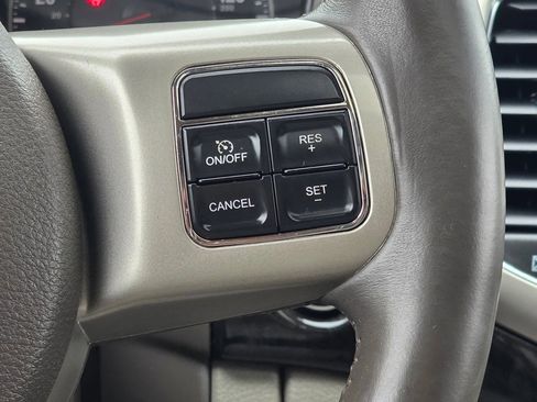 Used 2012 Jeep Grand Cherokee Altitude image 19