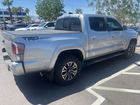 Used 2022 Toyota Tacoma TRD Sport w/ Technology Package RWD image 29
