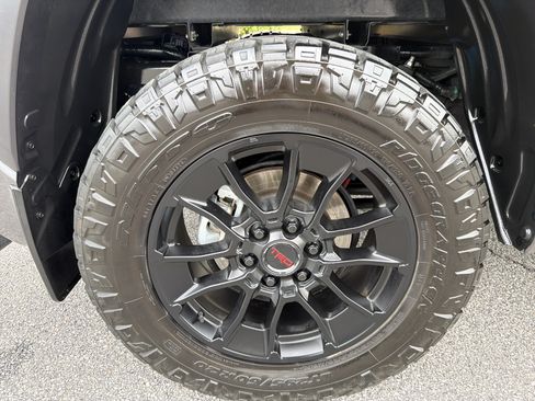 Used 2024 Toyota Tundra Limited w/ TRD Off-Road Package AWD/4WD image 28