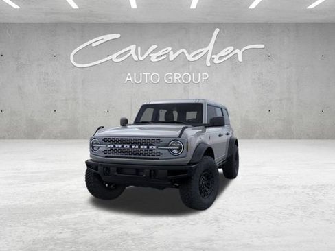 New 2026 Ford Bronco Badlands w/ Sasquatch Package image 2