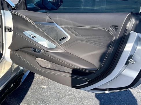 Used 2024 Chevrolet Corvette Z06 RWD image 21
