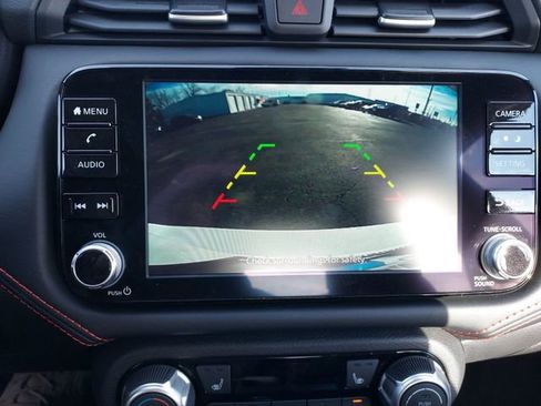 New 2025 Nissan Versa SR w/ Trunk Package image 24