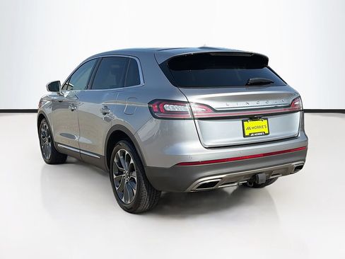 Used 2022 Lincoln Nautilus Reserve w/ Luxury Package AWD/4WD image 7