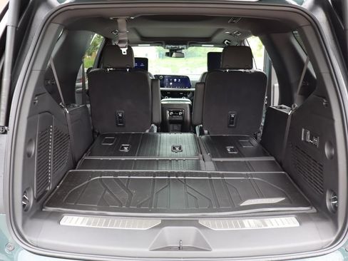 New 2026 Chevrolet Tahoe Z71 w/ Z71 Off-Road Package AWD/4WD image 44