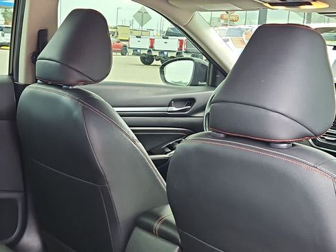Used 2023 Nissan Altima 2.5 SR w/ SR Premium Package FWD image 14