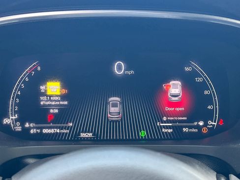 Certified 2025 Acura MDX FWD w/ Technology Package image 24