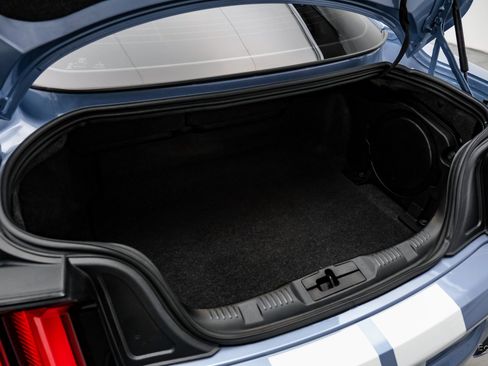 Used 2022 Ford Mustang Shelby GT500 w/ Technology Package image 67