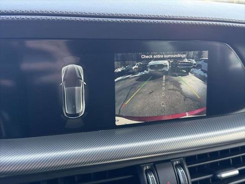 Used 2023 Alfa Romeo Stelvio Veloce image 24