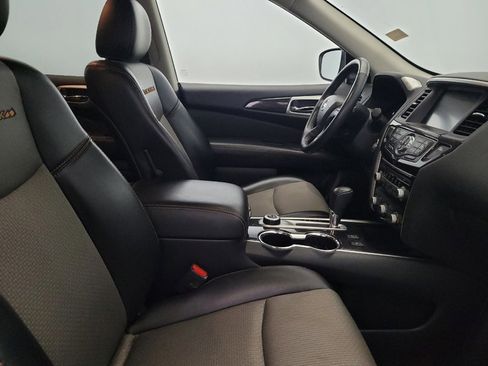 Used 2020 Nissan Pathfinder SV w/ Rock Creek Edition image 21