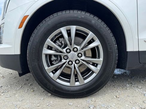Certified 2023 Cadillac XT5 Premium Luxury FWD image 14