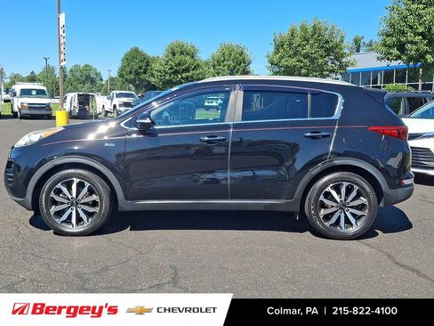 Used 2017 Kia Sportage EX w/ EX Technology Package AWD/4WD image 9