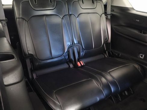 Used 2021 Jeep Grand Cherokee L Limited image 24