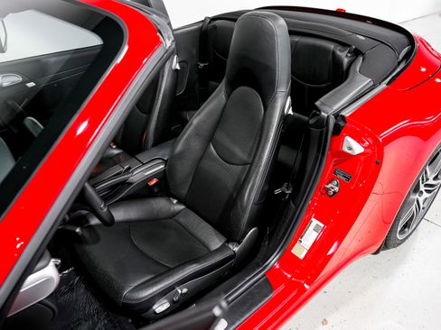 Used 2012 Porsche 911 Carrera S image 18