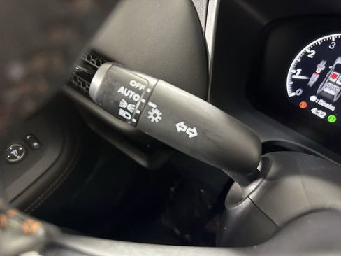 Certified 2024 Honda HR-V Sport image 17